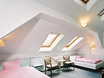 ****  Trip Inn Hotel Messe Westend Frankfurt am Main Deutschland
